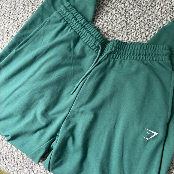 Gymshark Pants - LAST CHANCE - Like new Gymshark sweats